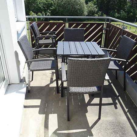 Grosse Schoene 3 Zimmer Ferienwohnung - 100 Qm - In Strandnaehe Fuer 6 Personen!! ゼーバート・ヘリングスドルフ エクステリア 写真